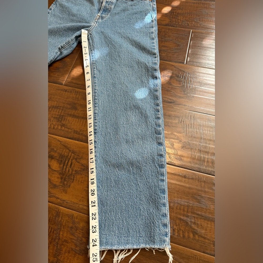 Levi's Wedgie Straight Blue Jeans - Picture 9 of 9